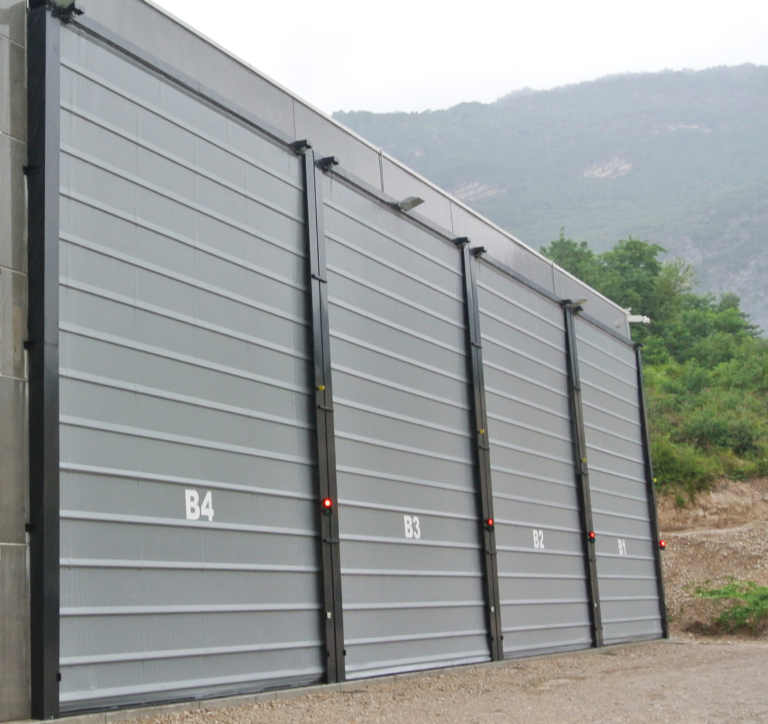 steel rapid roller door
