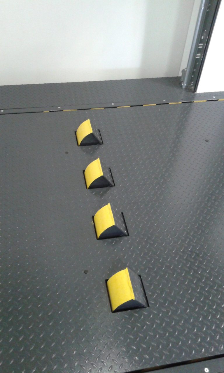 PRODOK PT Telescopic Dock leveller with Fall-Guard safety system in forklift safety position