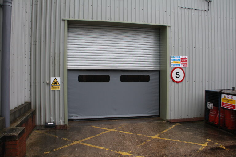 Clipper Tea - external view 2